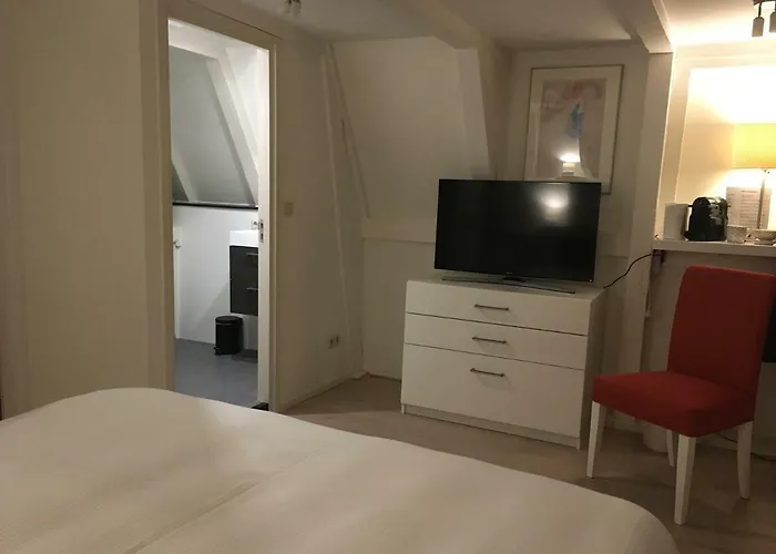 Nine Streets Bed and Breakfast